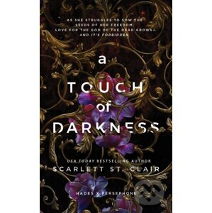 E-kniha A Touch of Darkness - Scarlett St. Clair